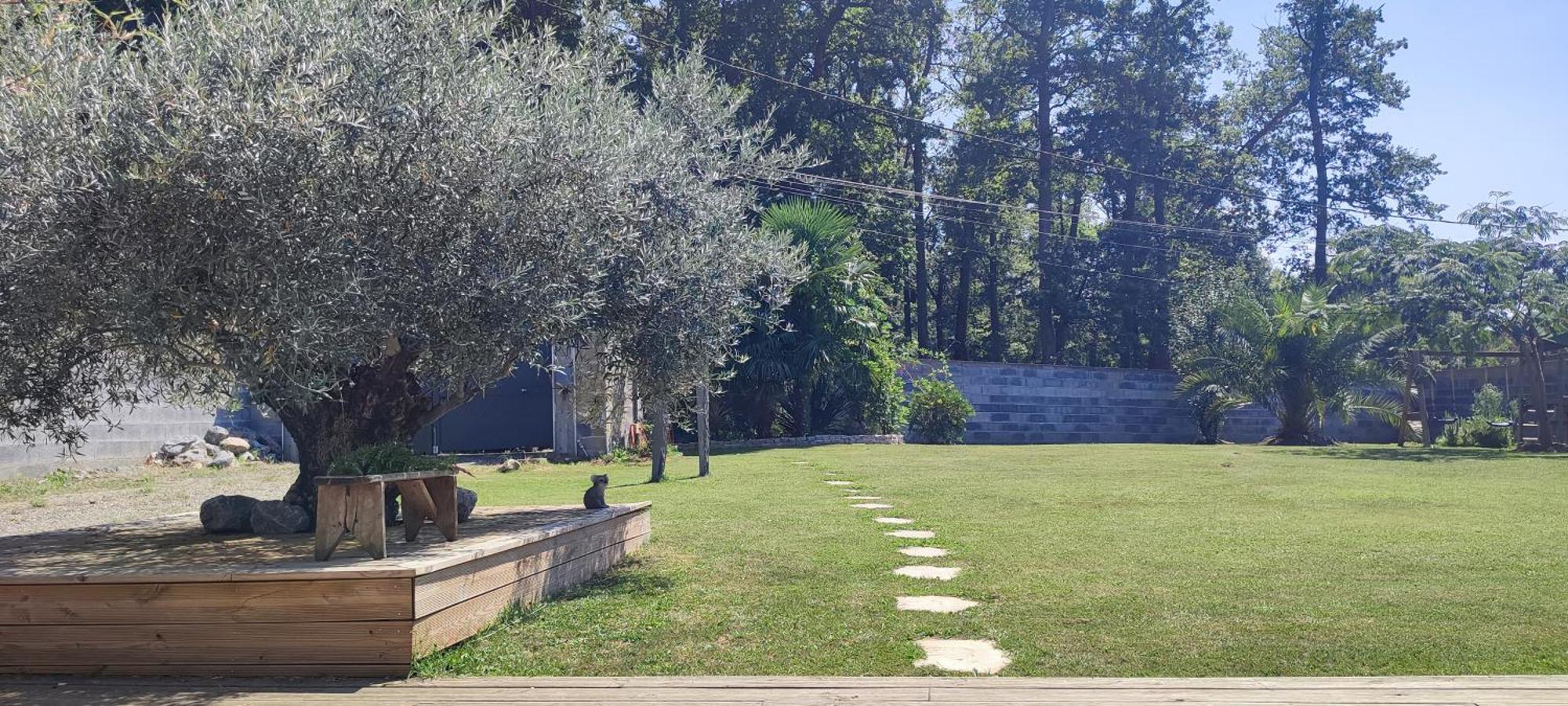 La Villa Ô bois - Maison en face de la forêt Semeac Exterior foto